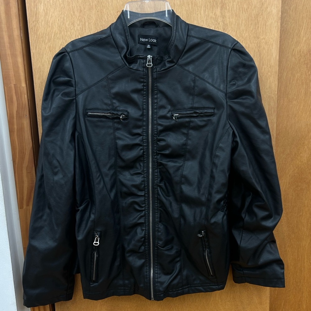NEW LOOK Faux Leather Biker Jacket-Zip Pockets-Blk Size 2X- used good condition